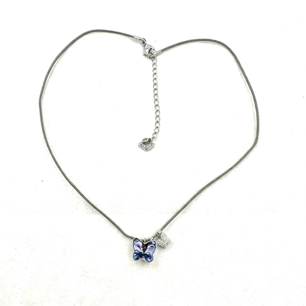 Swarovski Crystal Necklace Mini Provence Lavender Butterfly Necklace NWOT - Picture 6 of 10